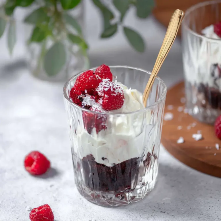 Brownie Trifle mit Himbeeren